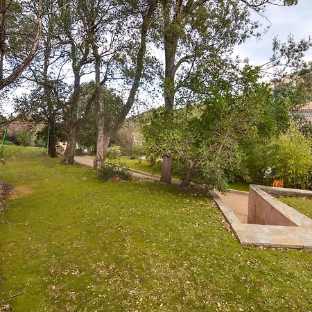 2 Bedroom Beautiful In * Oletta (Corsica)