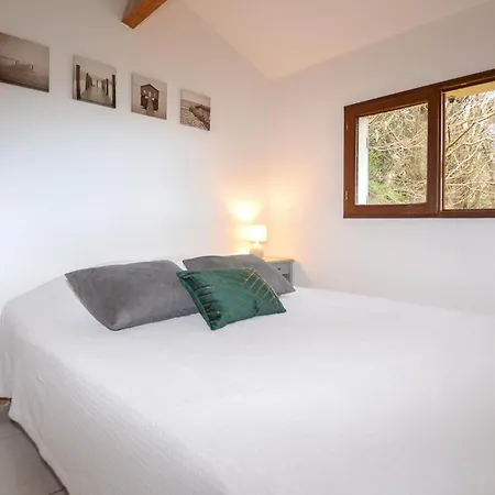 Σπίτι διακοπών 2 Bedroom Beautiful In *