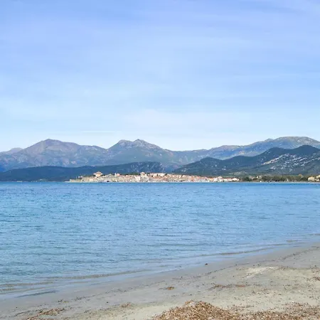 2 Bedroom Beautiful In Σπίτι διακοπών