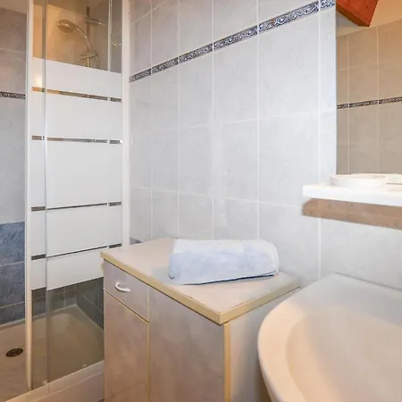 Σπίτι διακοπών 2 Bedroom Beautiful In