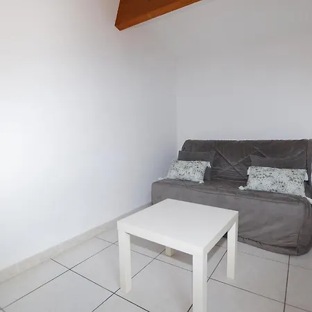 2 Bedroom Beautiful In